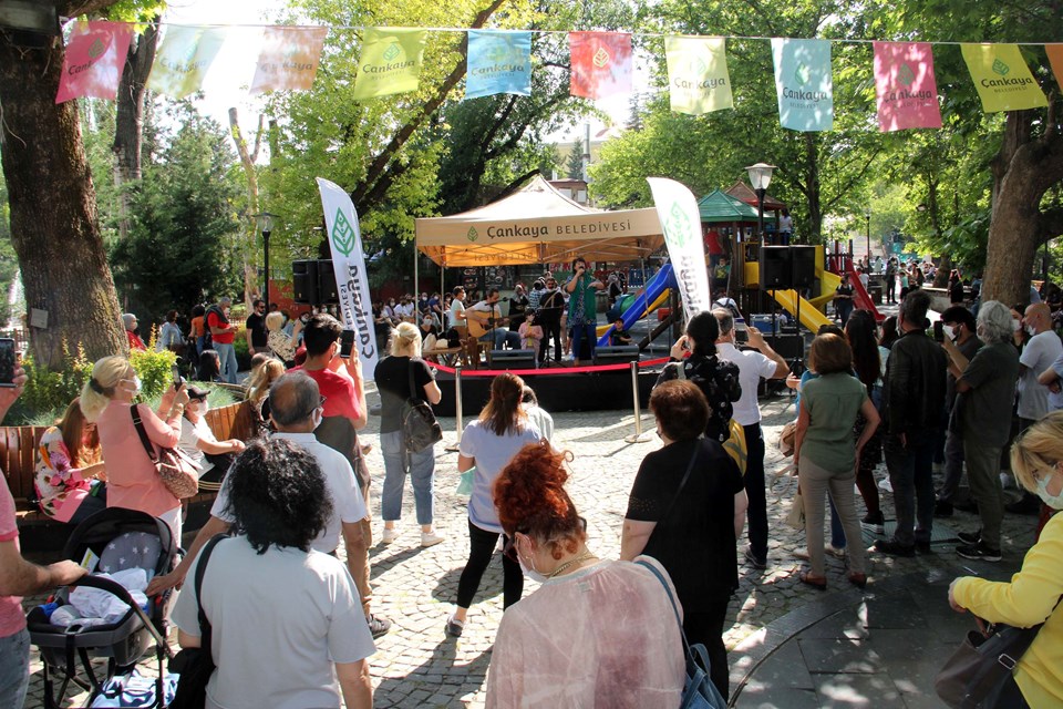 Ankara'da parklarda sanatçılara destek konserleri - 1