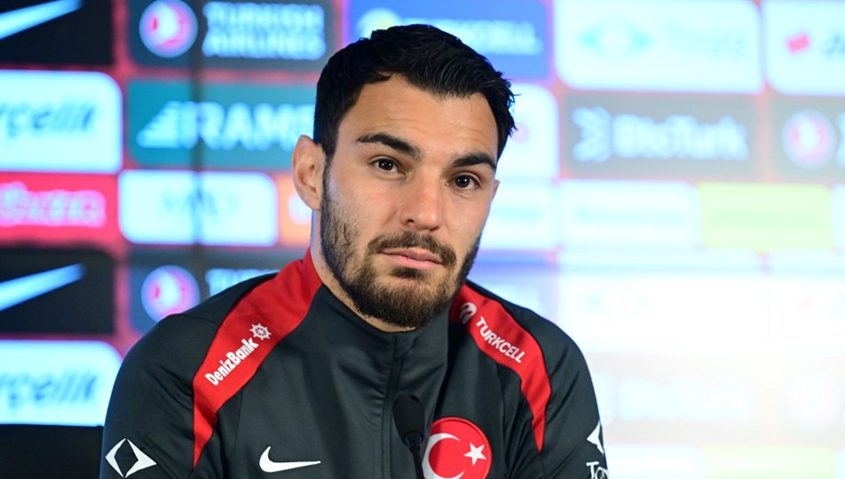 Kaan Ayhan'dan Yusuf Akçiçek'e "Gururluyum"