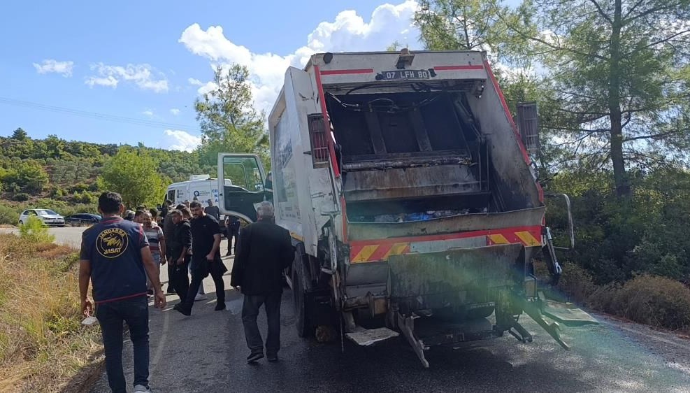 Antalya'da çöp kamyonunda korkunç cinayet