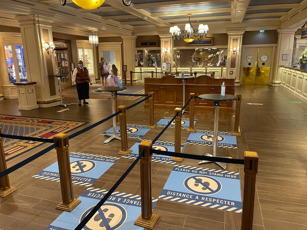 Disneyland Paris reopened after 7.5 months - 5
