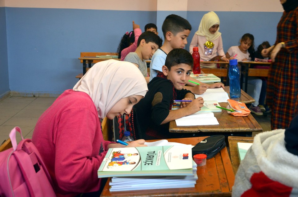 Suriyeli öğrenciler için ‘uyum sınıfları’ açıldı - 1