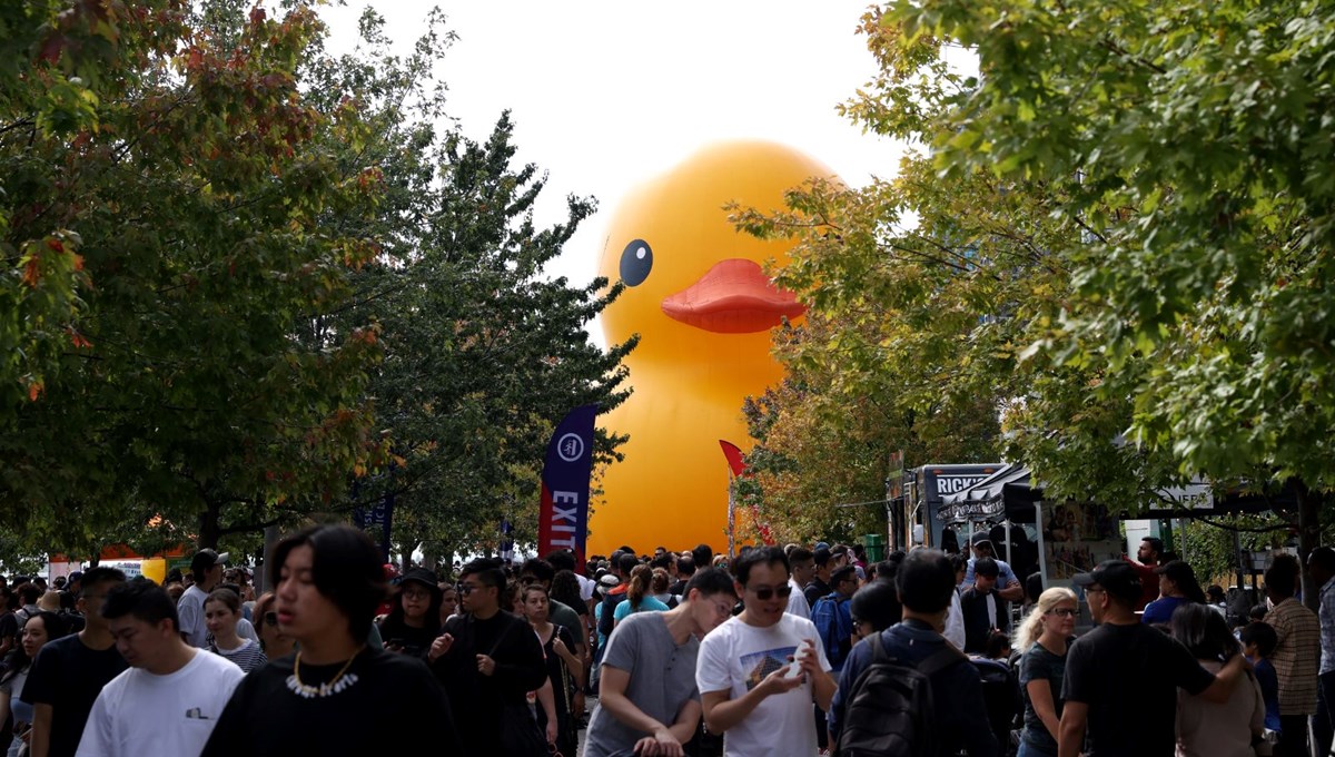 Kanada'da Waterfront Festivali yapıldı Kanada'da Waterfront Festivali yapıldı