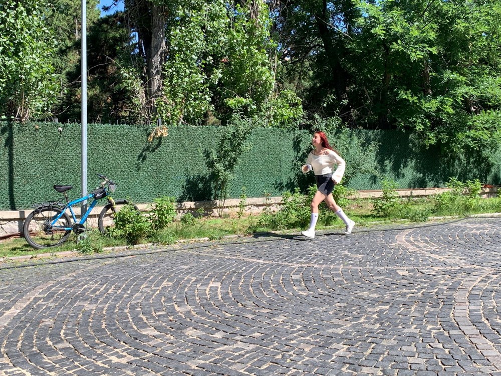 YKS'de ikinci oturum AYT sona erdi: Sınavı saniyelerle kaçıranlar oldu! - 13