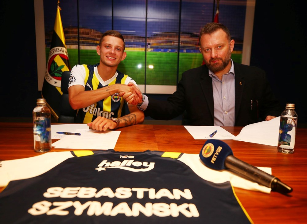 Fenerbahçe, Sebastian Szymanski transferini açıkladı - 5