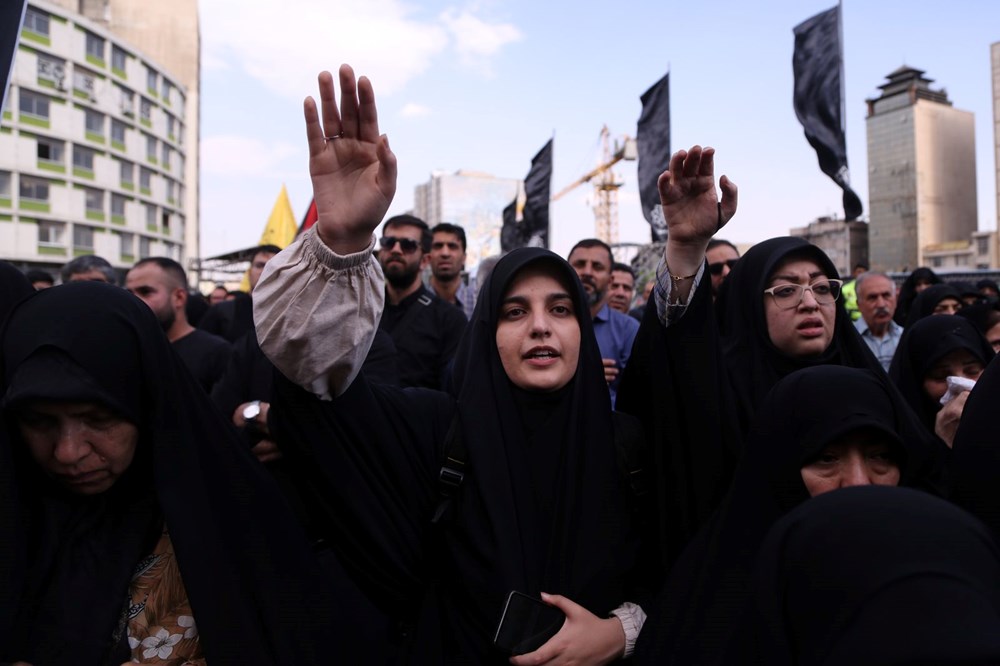 İran Reisi'nin yasını tutuyor - 2