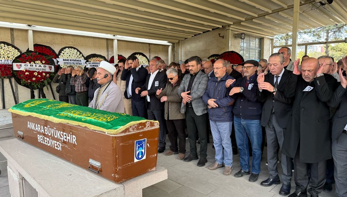 İlhan Cavcav’ın torunu Murathan Cavcav toprağa verildi