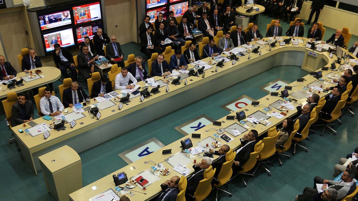 ibb den kis hazirligi kisla mucadele kapsaminda 43 kritik noktaya beus buzlanma erken uyari sistemi kuruldu ntv