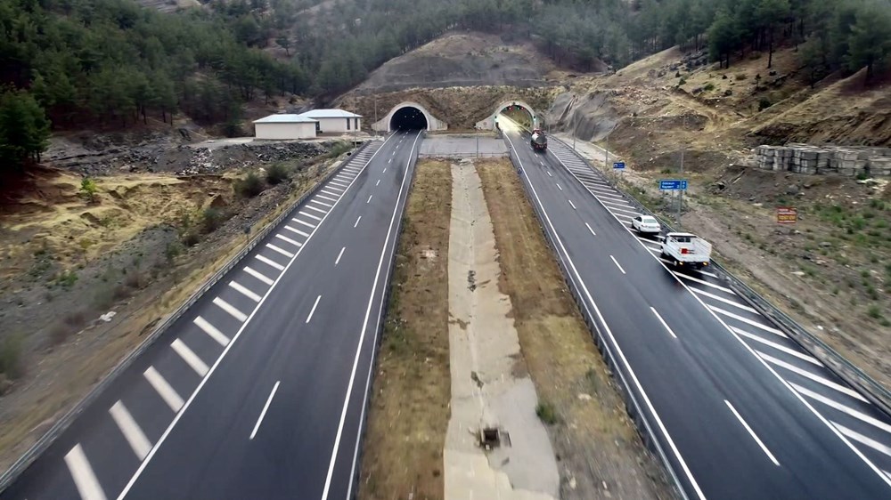 11 tünelli Kahramanmaraş-Göksun yolu açıldı: Süre 39 dakika kısalacak - 3