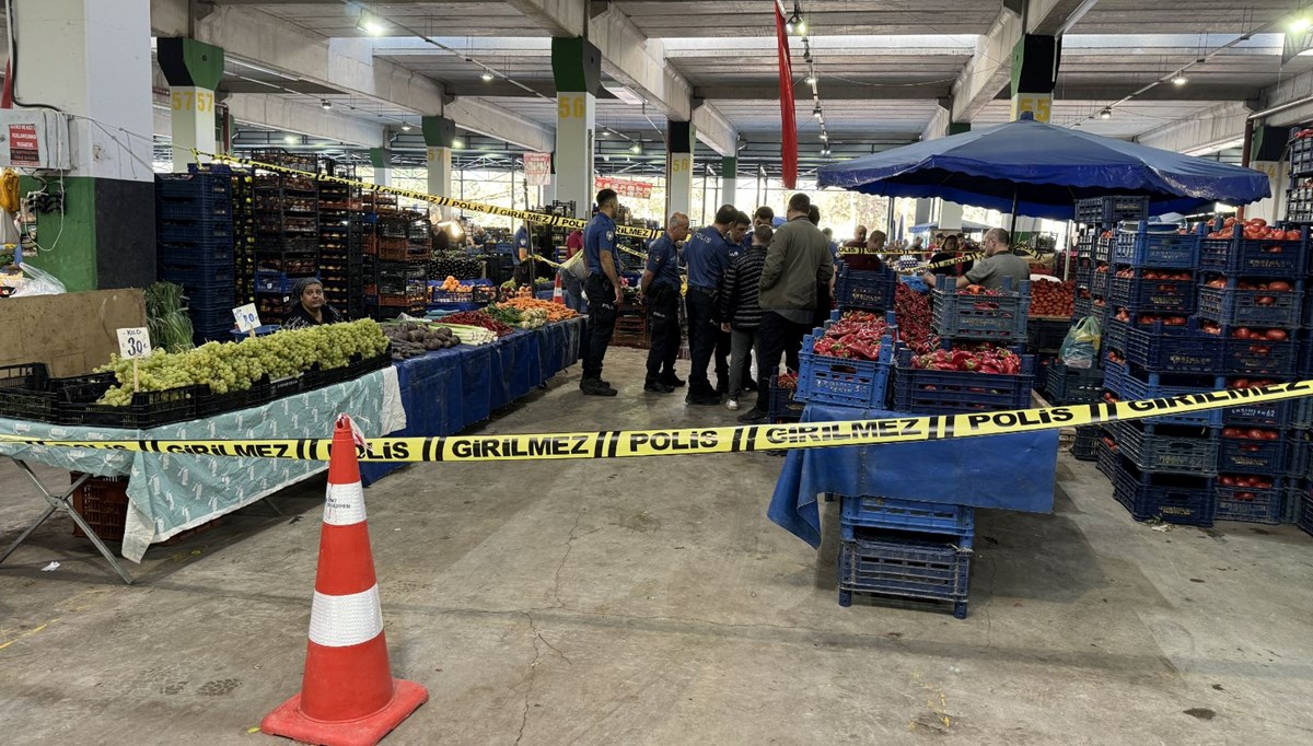 Semt pazarındaki bıçaklı kavgada tutuklama Semt pazarındaki bıçaklı kavgada tutuklama