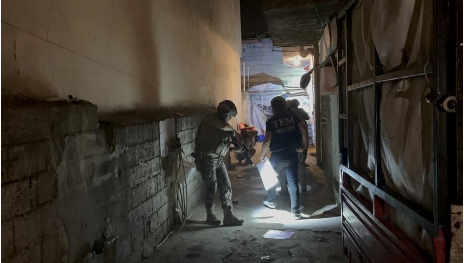 Mersin'de PKK/KCK'ya operasyon: 11 zanlı gözaltında