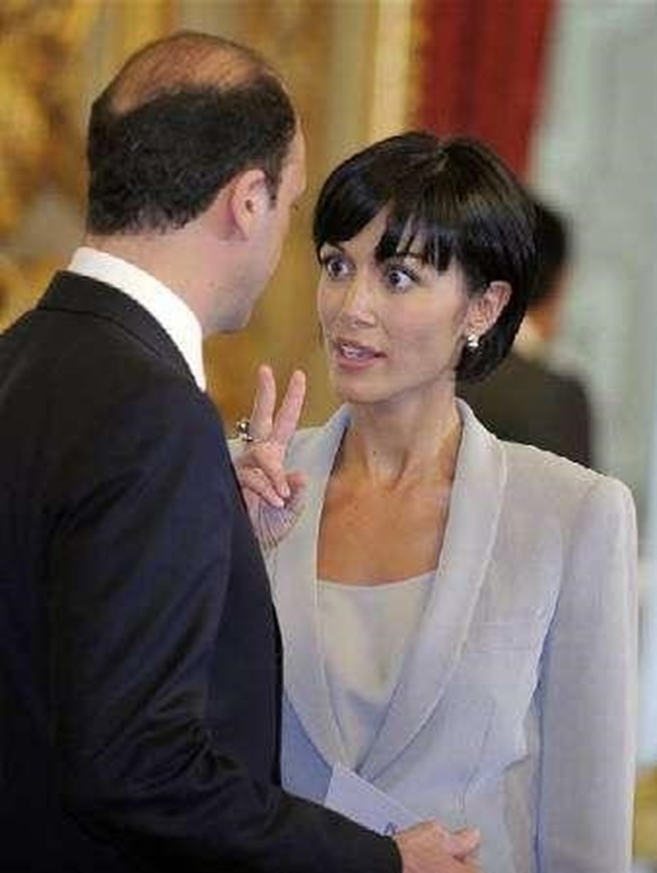 İtalya bunu konuşuyor: Kadın siyasiler ve stalking - 1