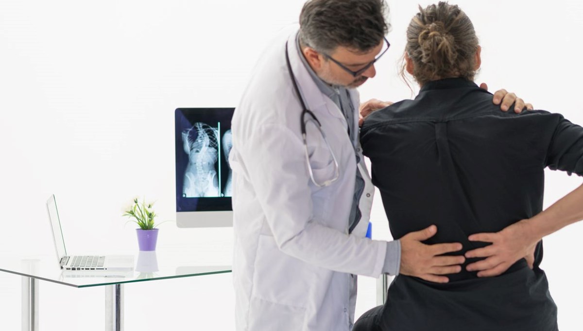 Ortopedi Cerrahisi Uzmanı açıkladı: Sırt ağrısını bitirmenin tek kuralı buymuş