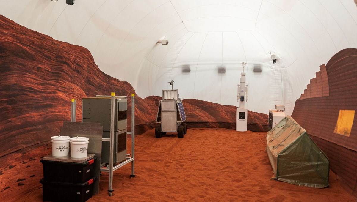 NASA Mars üssünün Dünya'daki kopyasını inşa etti: 4 gönüllü bir yıl yaşayacak
