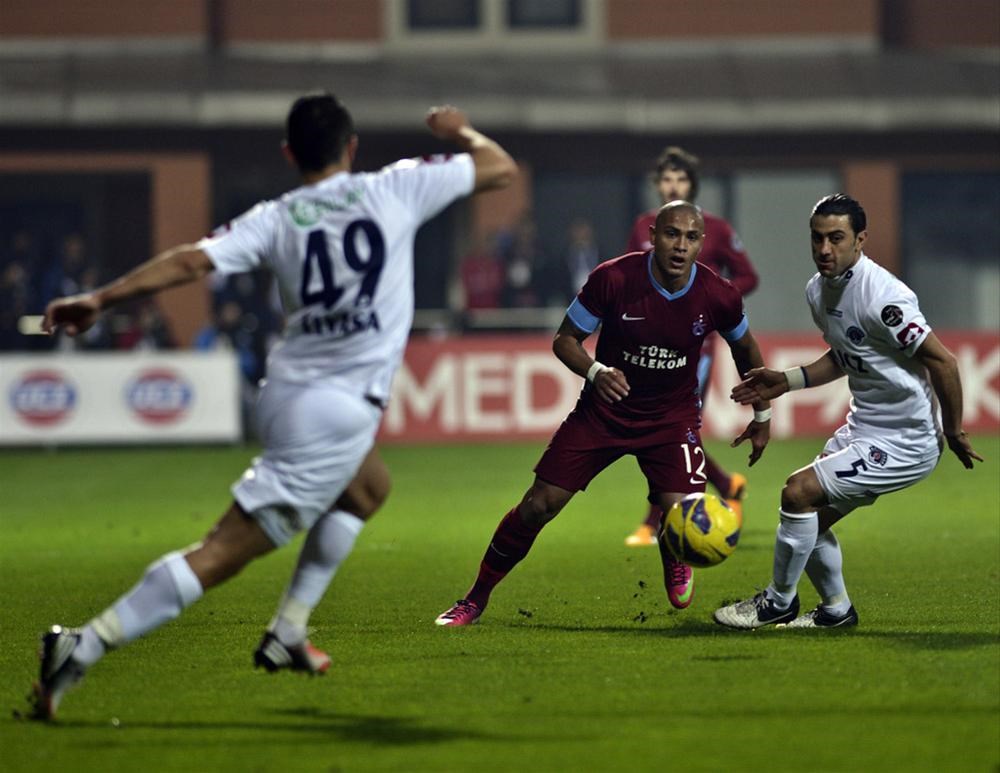 Paşa fırtınalar kopardı - 1