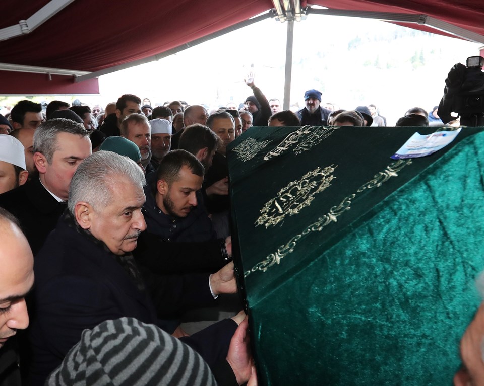 Cumhurbaşkanı Erdoğan'ın dayısı için cenaze namazı kılındı - 1