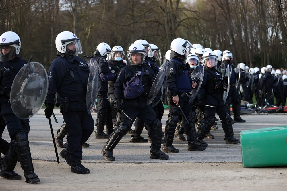 Police intervened when the festival, which was announced as April 1 joke in Belgium, turned into reality - 6
