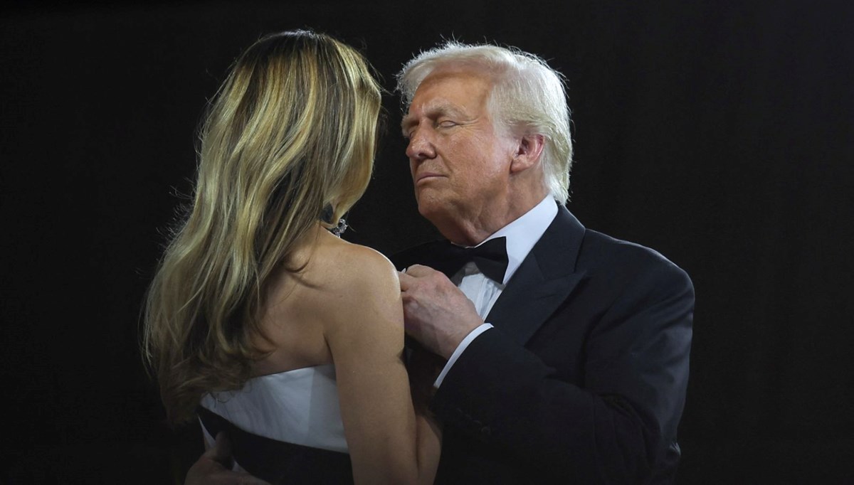 Görkemli balodan kareler: Donald ve Melania Trump'ın zafer dansı!