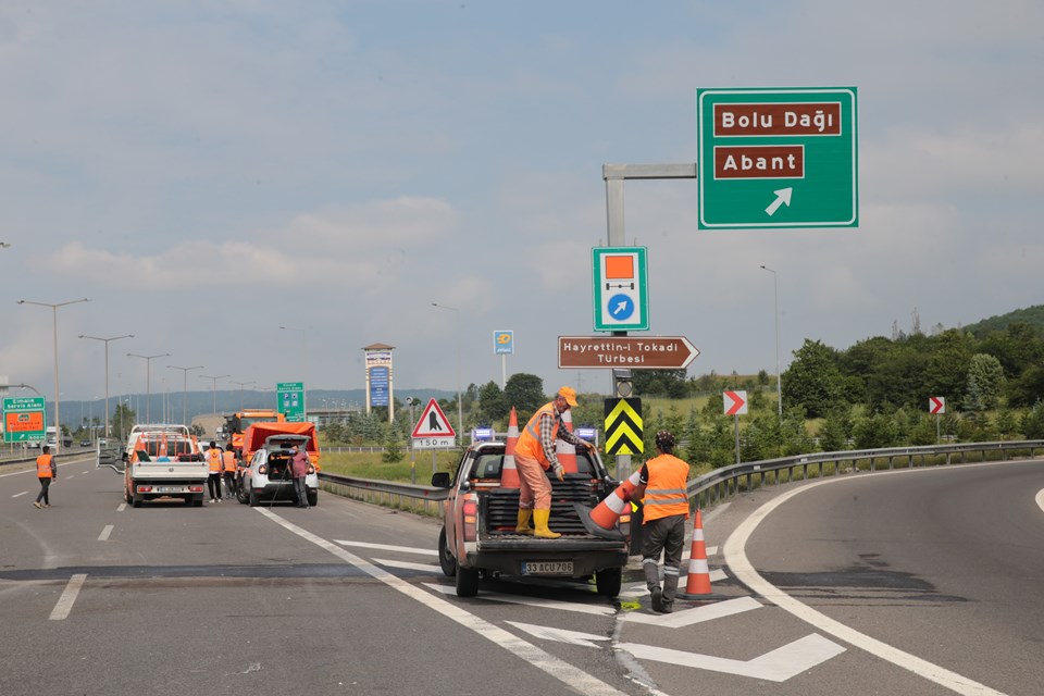 Anadolu Otoyolu'nun Bolu geçişinde İstanbul istikameti ulaşıma açıldı - 1