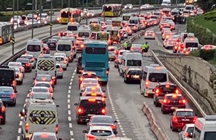 Istanbul Trafiginde Sabah Ile Aksam Farki 3 Dakika Ntv