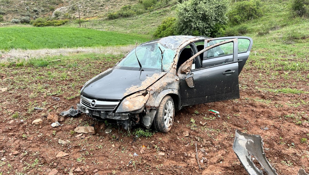 Polislik sınavına giderken aracıyla taklalar attı