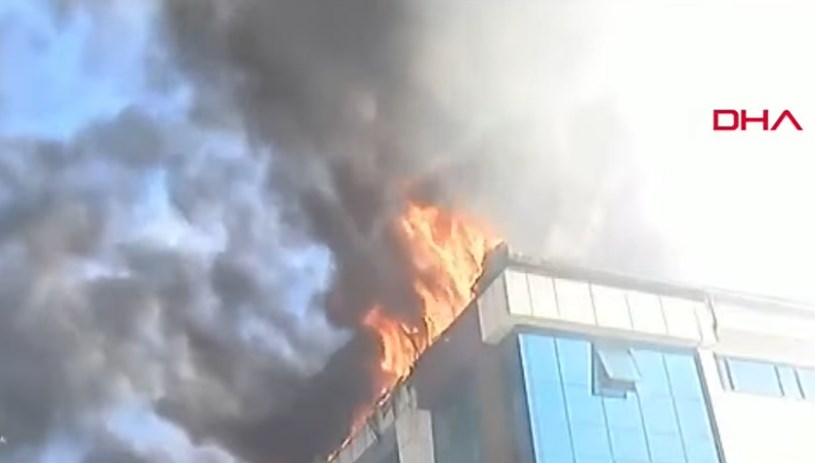 Esenyurt'ta fabrika yangını