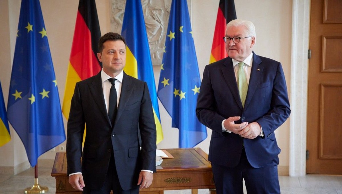 Almanya Cumhurbaşkanı Steinmeier, Zelenski ile telefonda görüştü