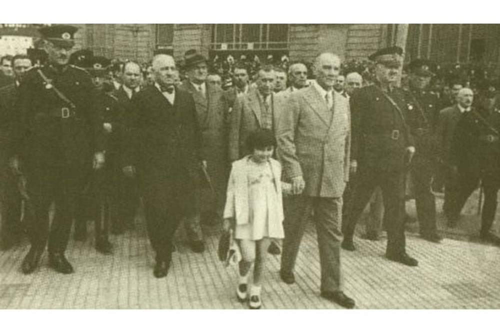 Atatürk'ün çocuk sevgisi - 57
