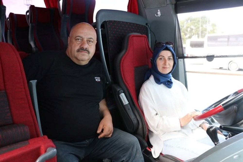 Kocası ile aynı otobüste şoförlük yapıyor: ''Direksiyonda olmak özgüven veriyor'' - 7