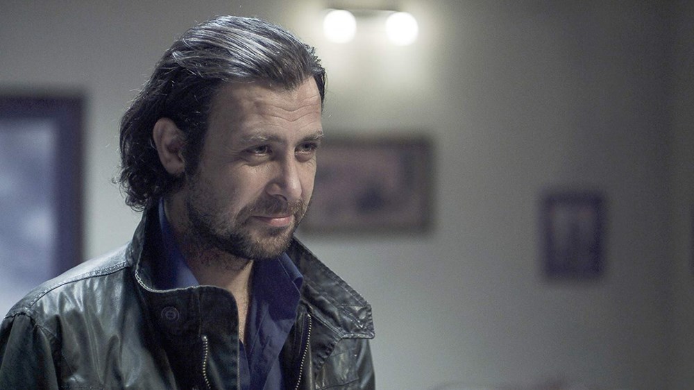 Afra Saraçoğlu'ndan yeni imaj: Sarışın oldu (Ünlülerin değişimi) 230 L91g0j3Rc0e0TFwHNoPGsw