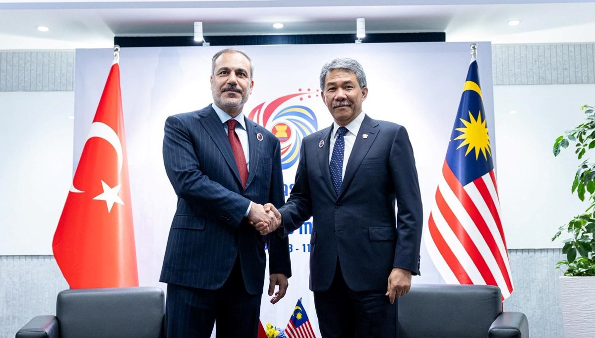 Fidan'dan Malezya'da diplomatik temaslar