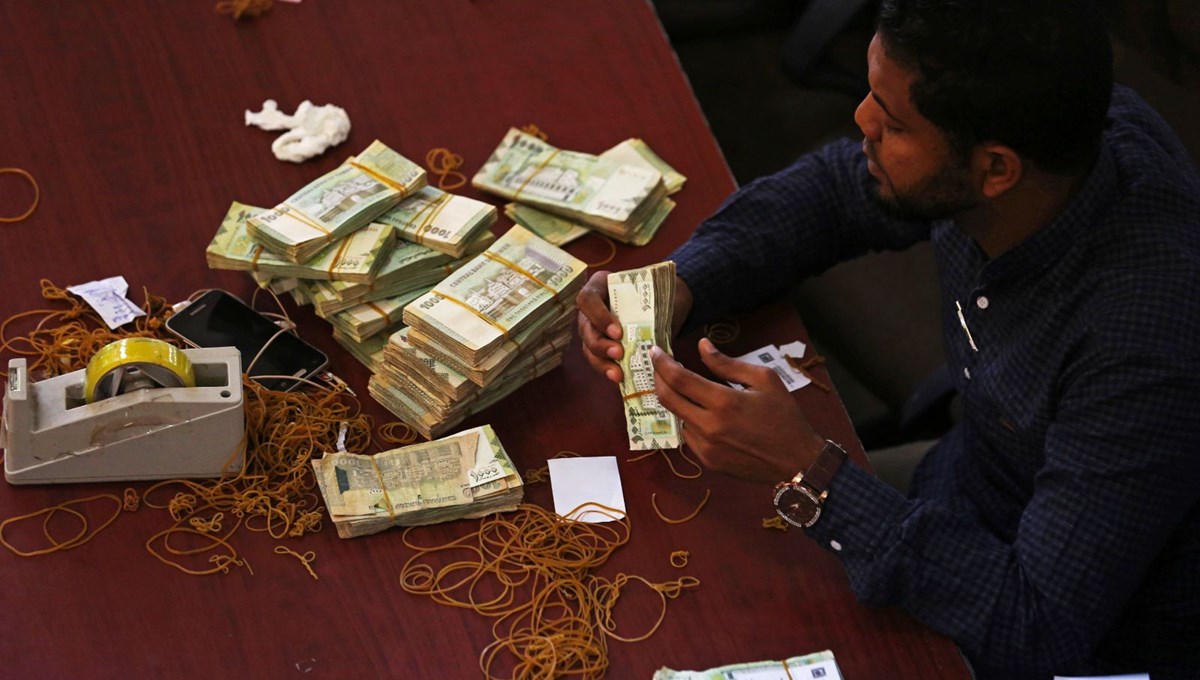 Yemen'de finansal işlemler durduruldu Yemen'de finansal işlemler durduruldu