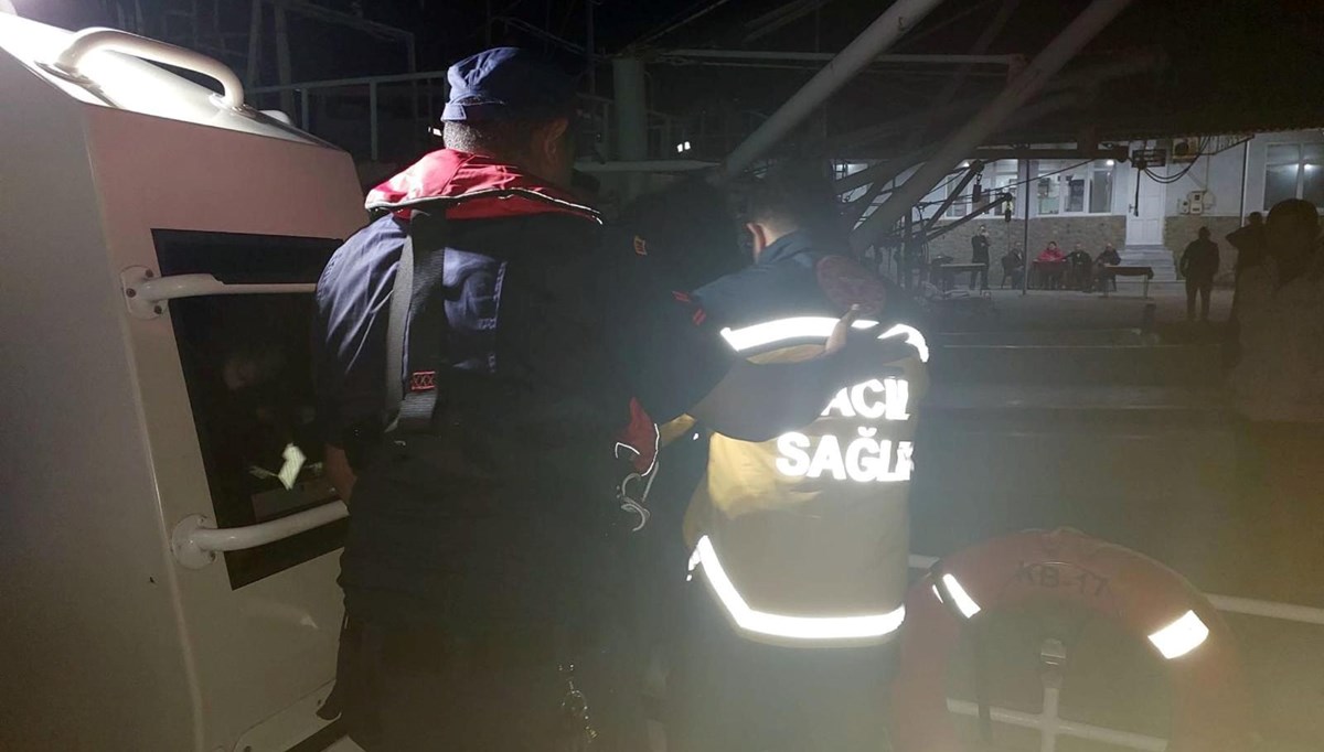 Şarköy açıklarında tahliye operasyonu