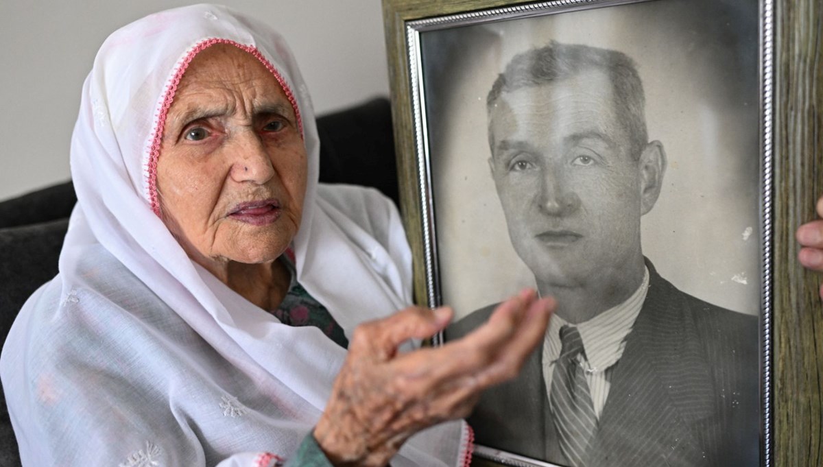 100 yaşındaki Hatice Yılmaz'ın bir ömürlük Atatürk özlemi 100 yaşındaki Hatice Yılmaz'ın bir ömürlük Atatürk özlemi