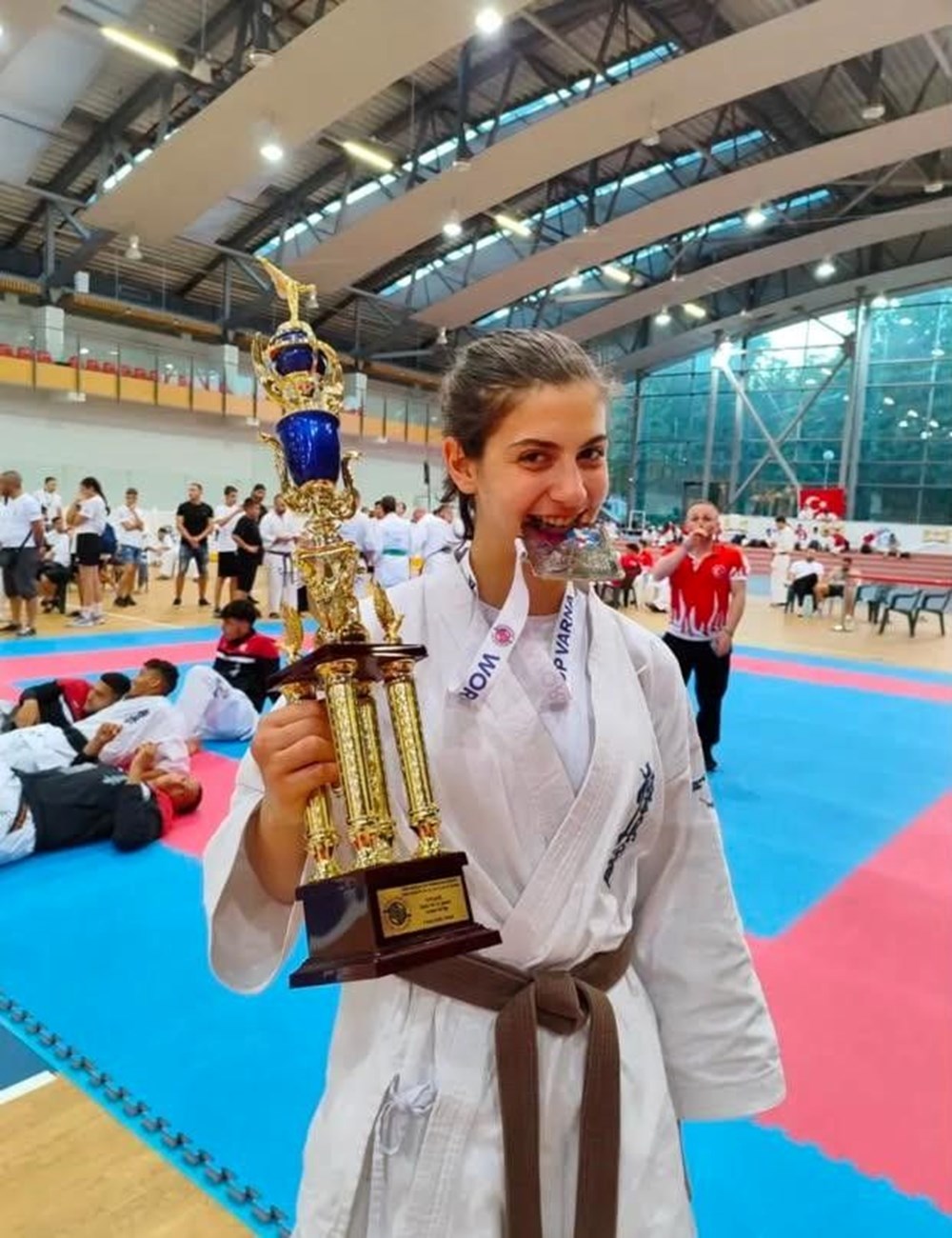 Çay bahçesinden Dünya Şampiyonası'na: Artvinli Nisa Gül'ün maksadı Japonya 74 LD7Gn5hukEOjY7 oAmmMRw