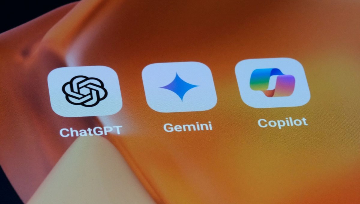 Google Gemini beyaz insanlara karşı ırkçı olmakla suçlanıyor Google Gemini beyaz insanlara karşı ırkçı olmakla suçlanıyor