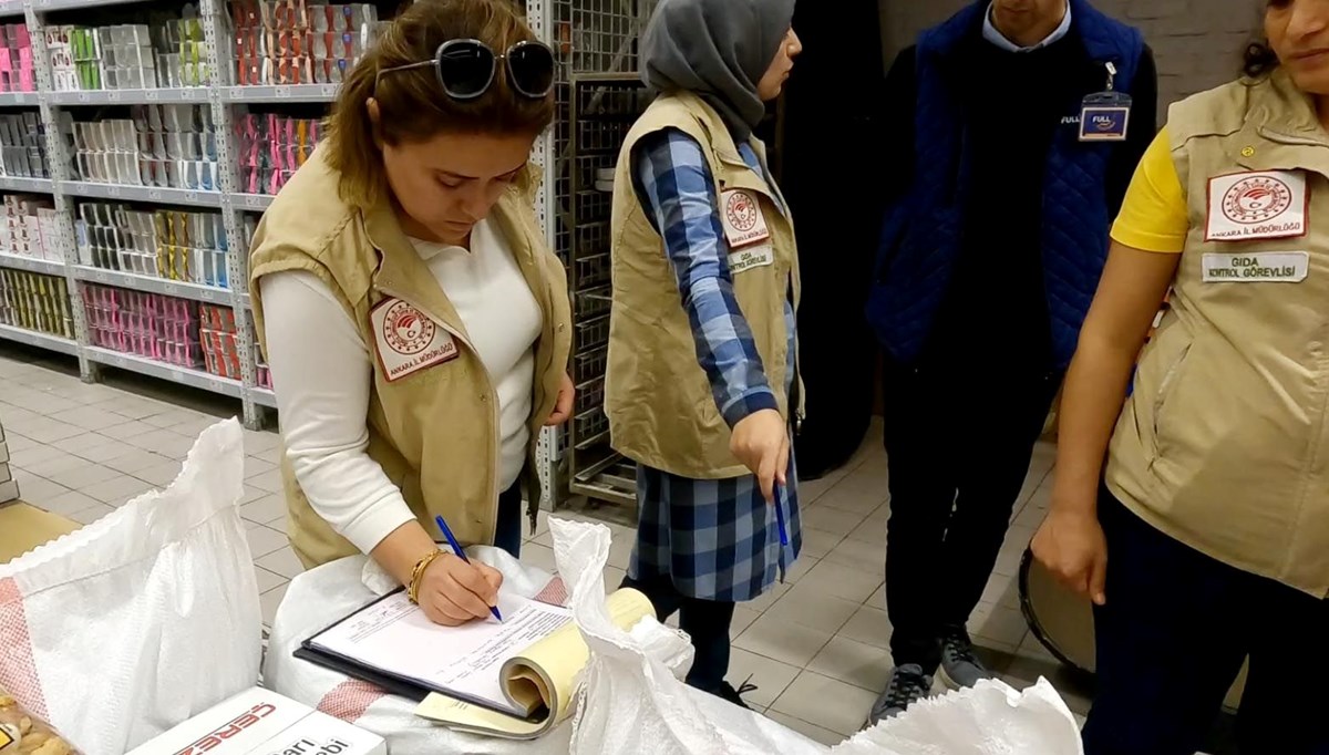 Bakan Yumaklı duyurdu: Ramazanda 104 bin gıda denetimi yapıldı Bakan Yumaklı duyurdu: Ramazanda 104 bin gıda denetimi yapıldı