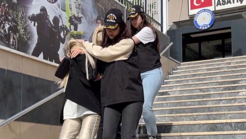 3 ilde fuhuş operasyonu