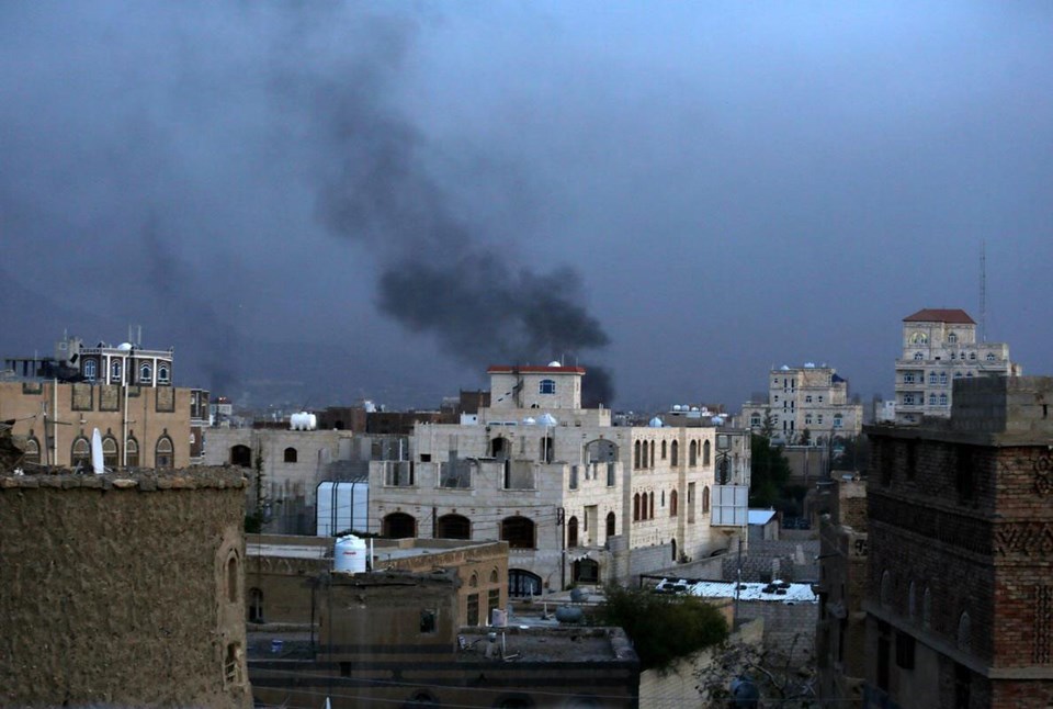 IŞİD camileri bombaladı: Onlarca ölü - 1
