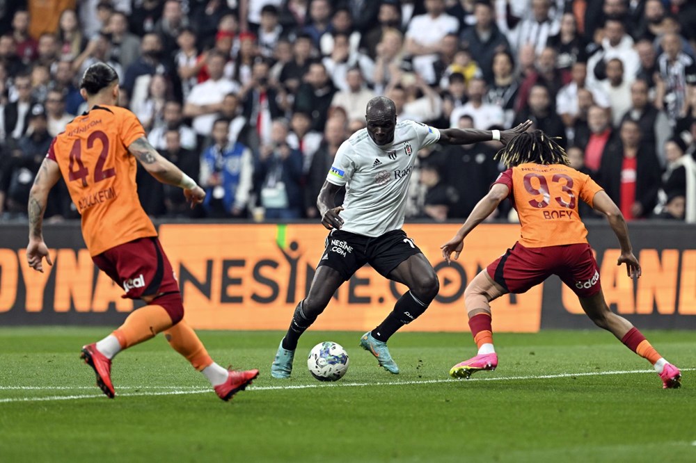 Derbide kazanan Beşiktaş (Beşiktaş-Galatasaray maç sonucu) - Son Dakika  Spor Haberleri