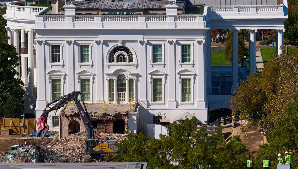 Beyaz Saray'da 123 yıl sonra Doğu Kanadı yıkıldı