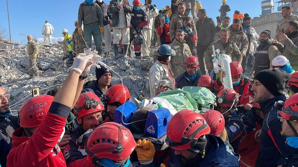 Deprem bölgesinden mucize kurtuluşlar - 58
