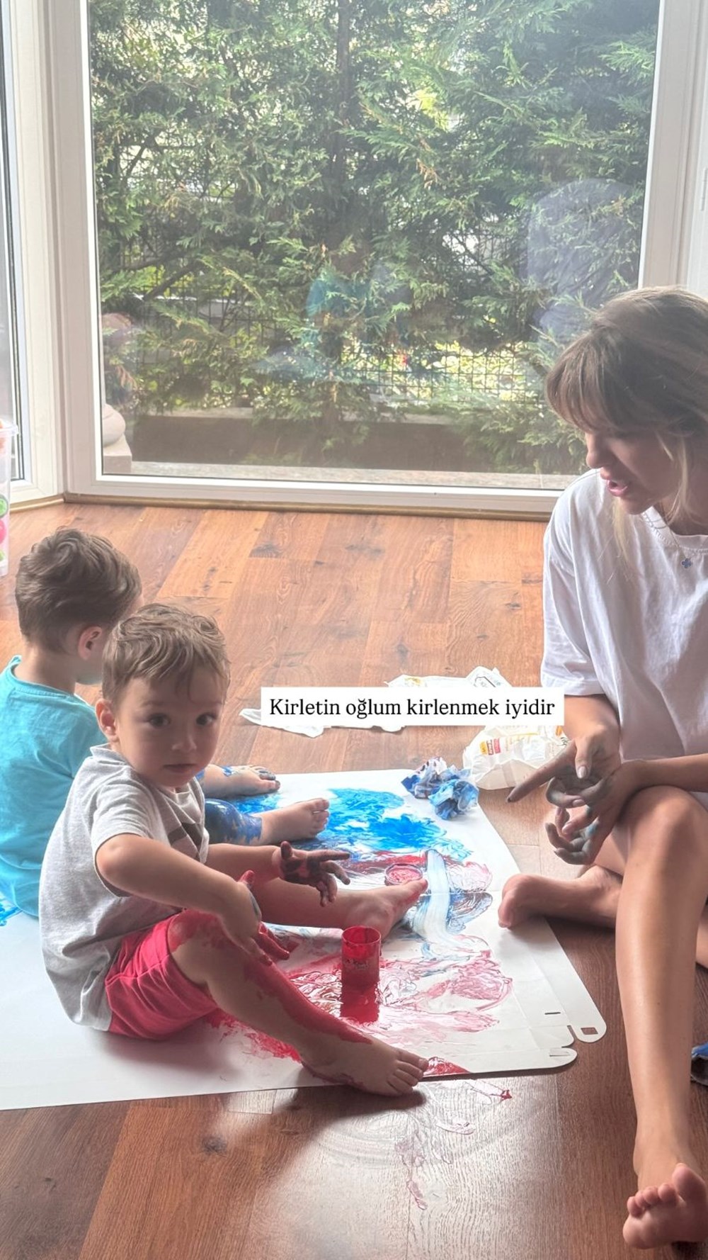 Yasemin Şefkatli'den ikiz oğullarıyla yeni kare: Kirlenmek iyidir - 3