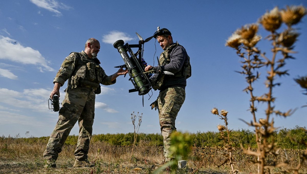 Ukrayna'nın gizli silahı: Rus mühimmat depoları hedefte