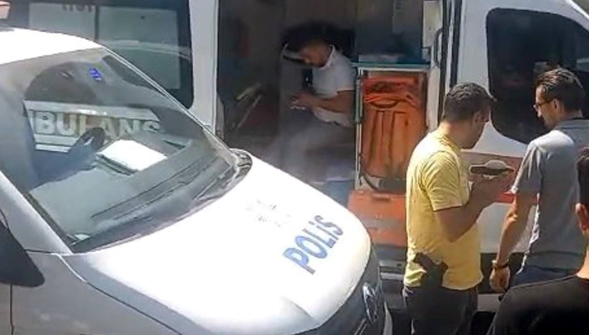 Adana'da maskeli soygun: Kuyumcuyu vurup, bir kilo altın çaldılar