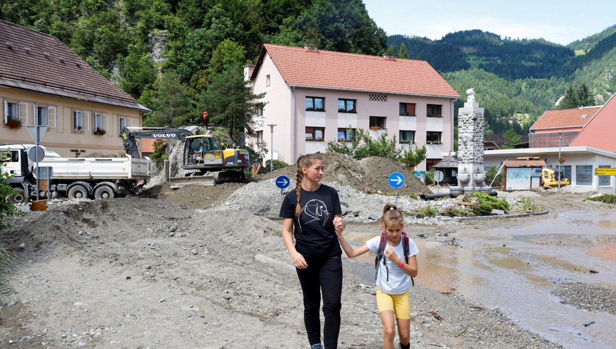 Slovenya tarihinin en kötü doğal afeti: Yüzlerce ev harap oldu
