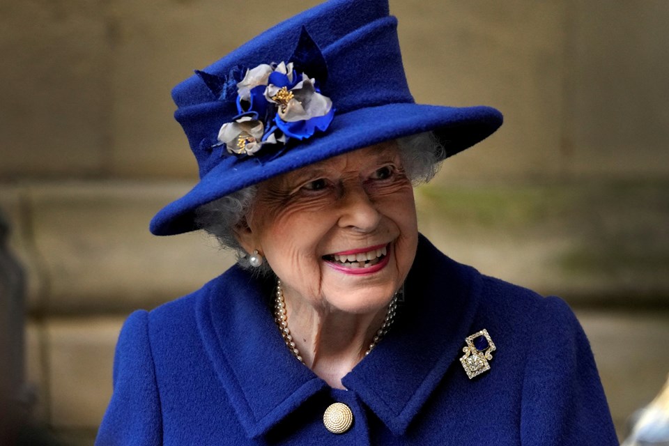 59 yıl sonra ilk kez: Kraliçe Elizabeth parlamento açılışına katılmayacak - 1