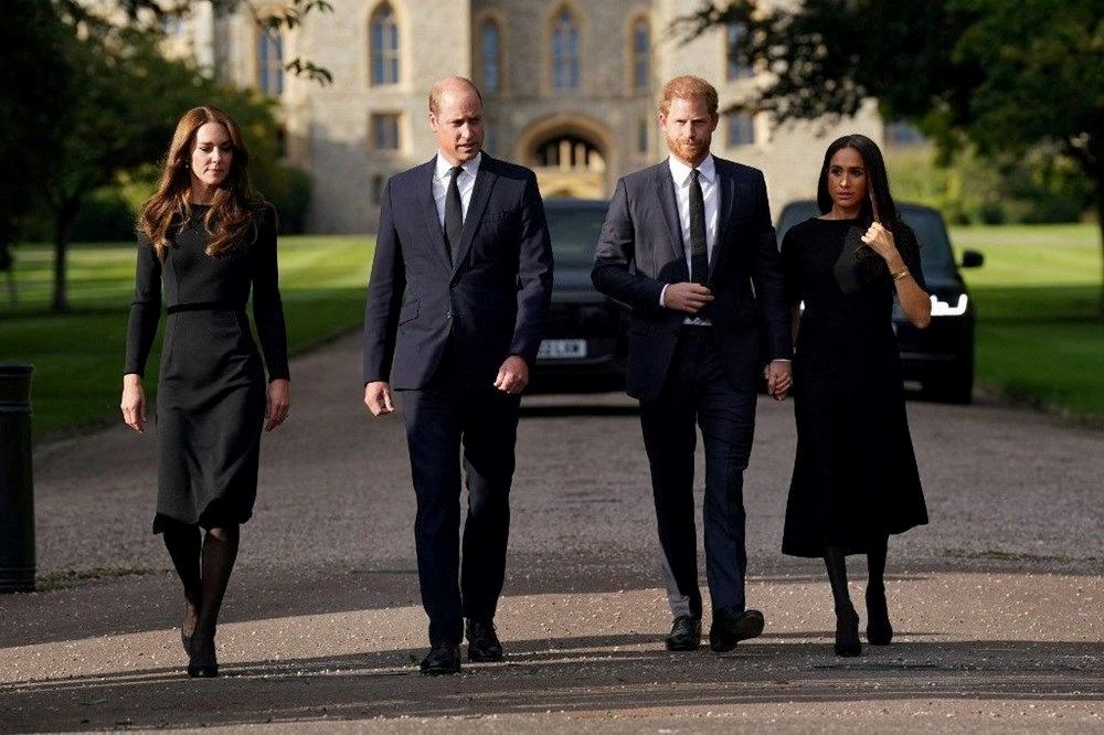 Meghan Markle ve Prens Harry kraliyet ailesiyle görüşmek istiyor - 5