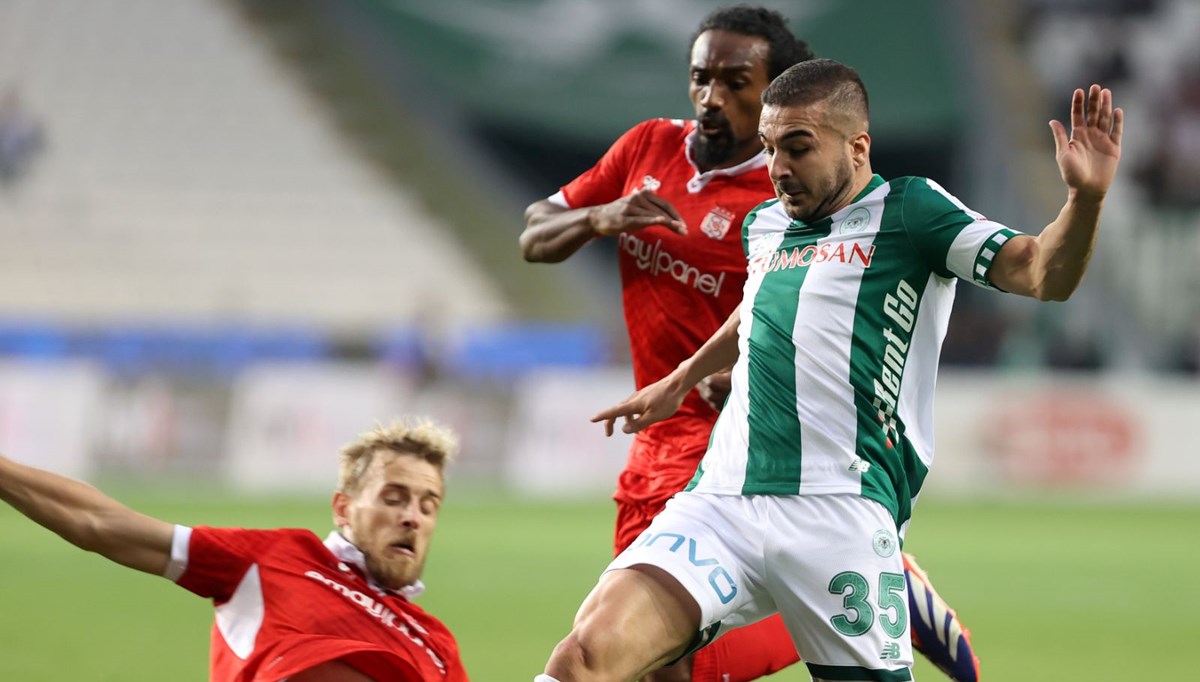 Konyaspor - Sivasspor maçında gol sesi çıkmadı Konyaspor - Sivasspor maçında gol sesi çıkmadı