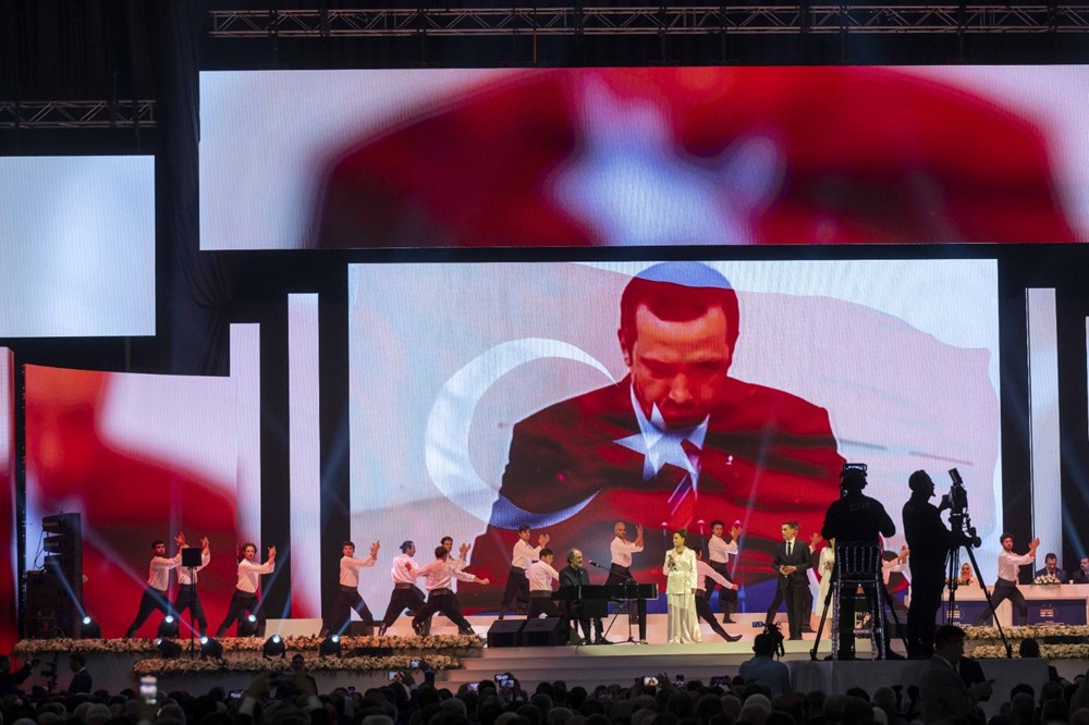 AK Parti’de yeni yönetim belirlendi | MKYK üyelerinde büyükdeğişim (Önemli isimler listede yer almadı) - 11