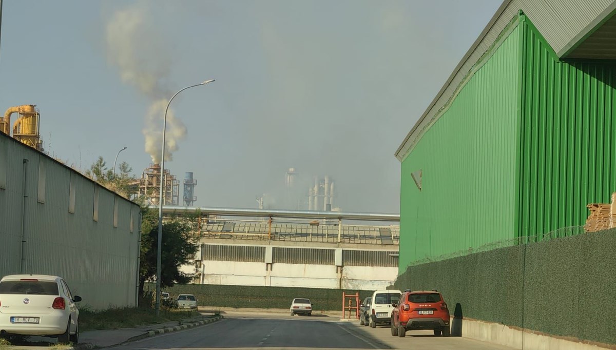Bursa'da orman ürünleri fabrikasında yangın Bursa'da orman ürünleri fabrikasında yangın
